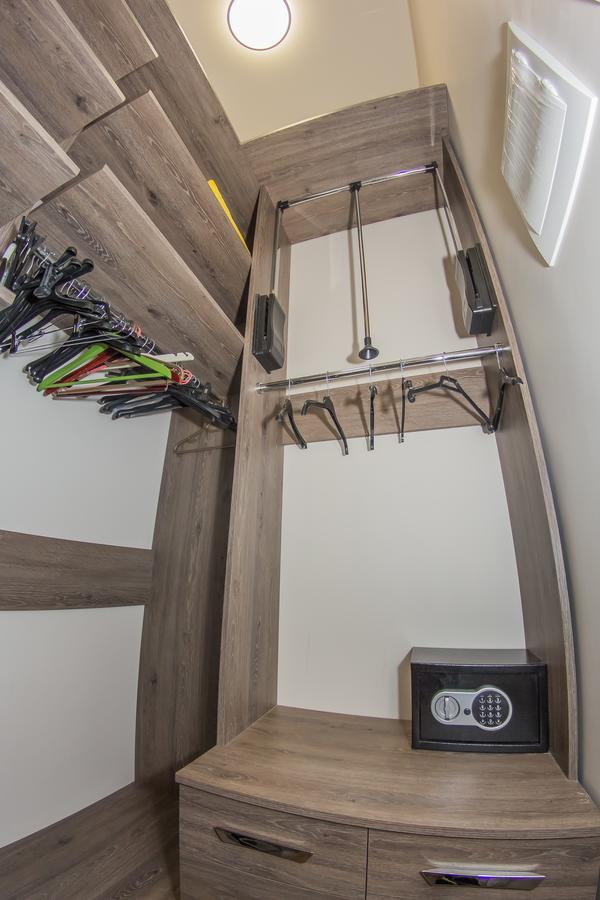 Arkadiya Hills Family Apartment オデッサ エクステリア 写真